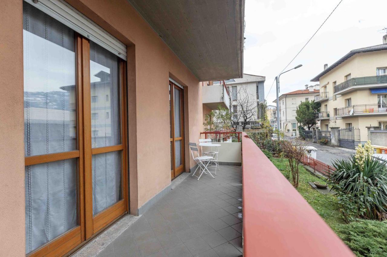 Casa Alpina - Appartamento Aosta Kültér fotó